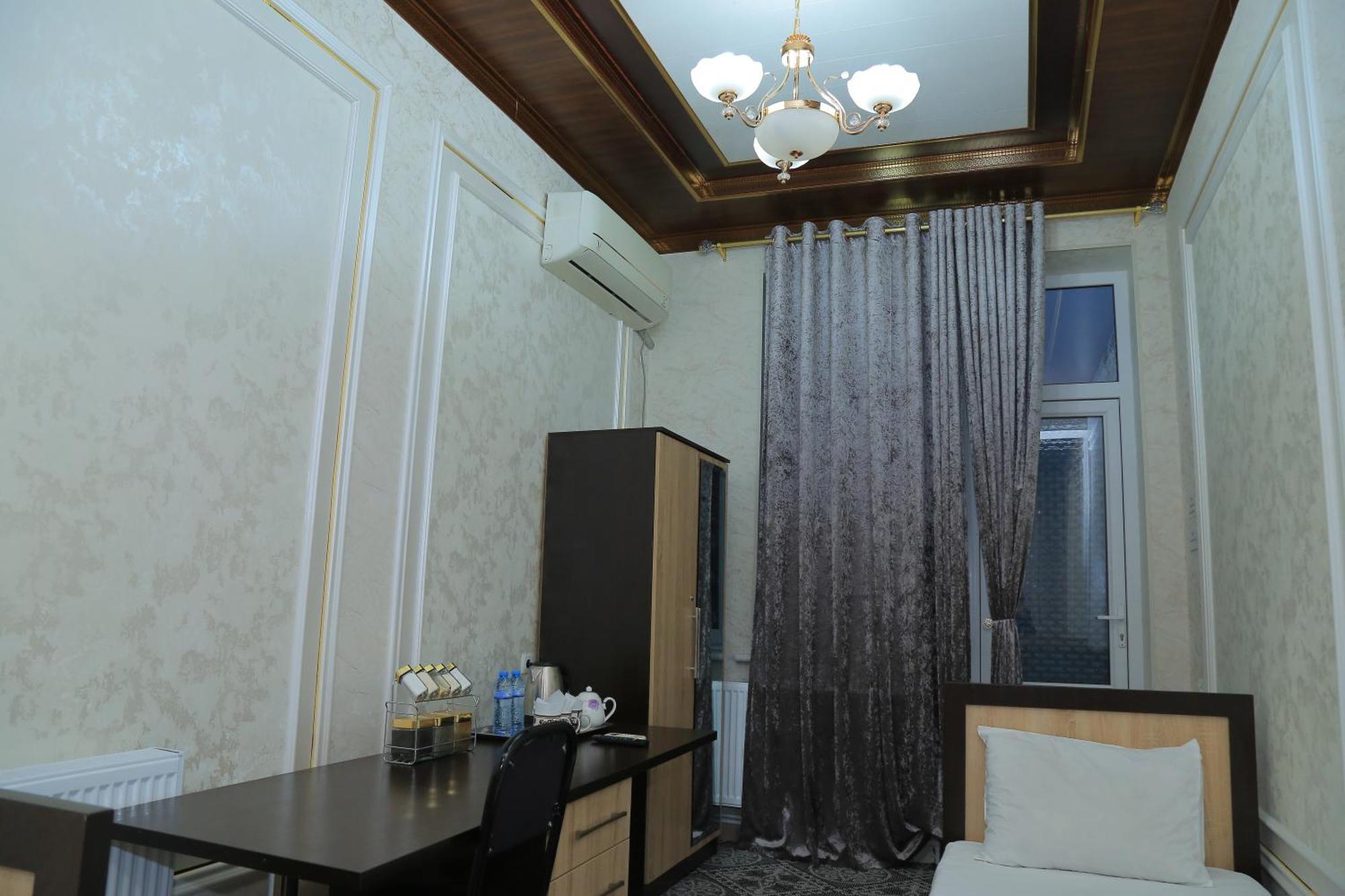 hostel Farovon Marghilon Buitenkant foto