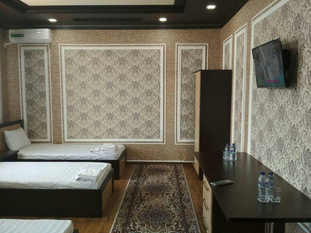 hostel Farovon Marghilon Buitenkant foto