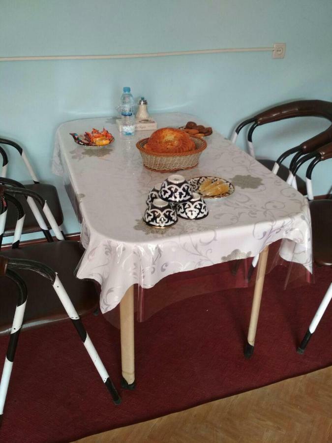 hostel Farovon Marghilon Buitenkant foto