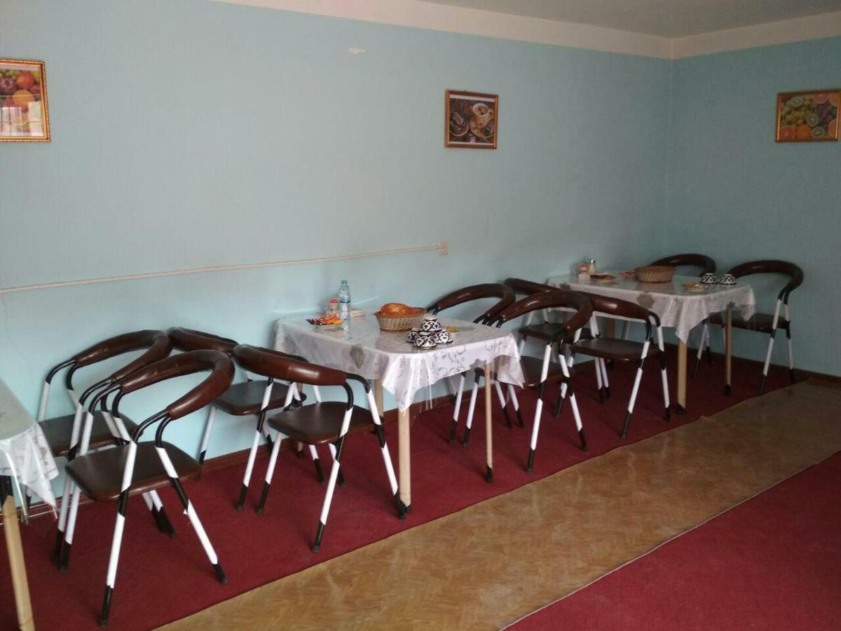 hostel Farovon Marghilon Buitenkant foto