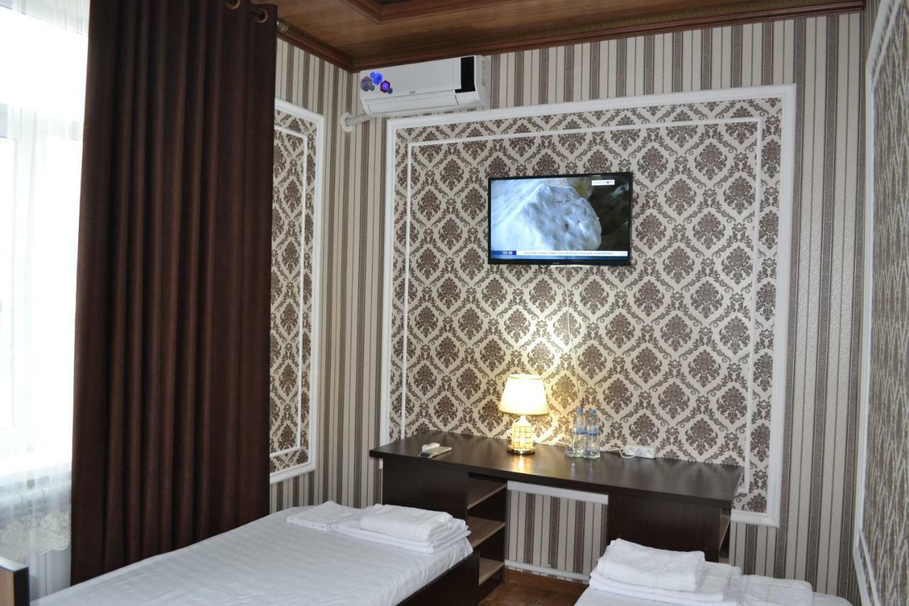 hostel Farovon Marghilon Buitenkant foto